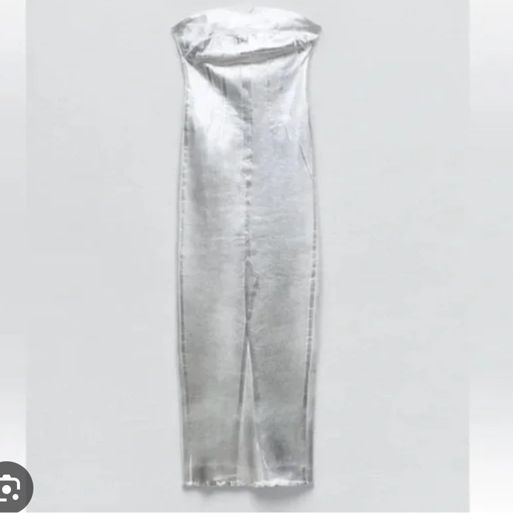 Zara NWT Fitted Denim Dress in Distressed Silver Size M